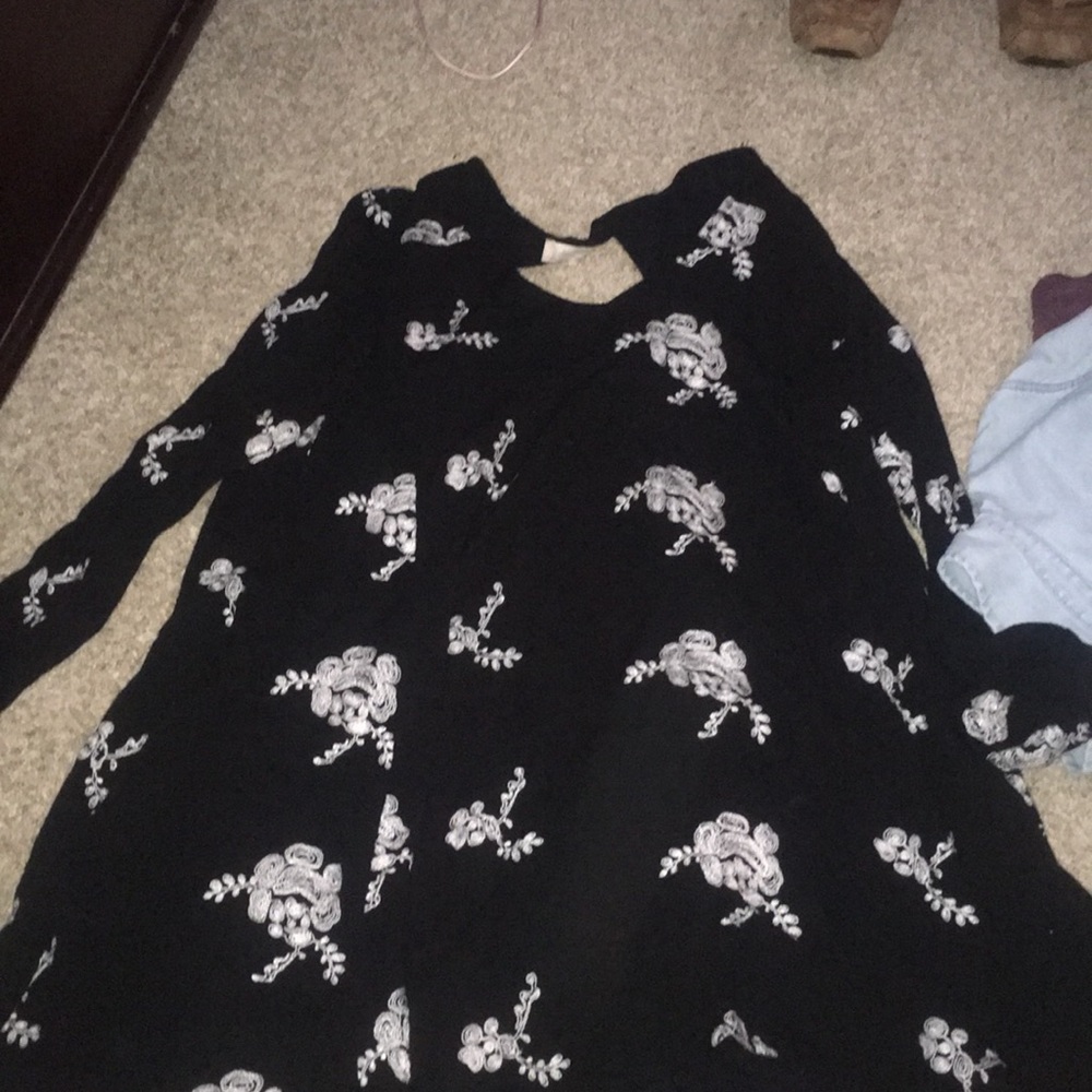 NEVER WORN DRESS